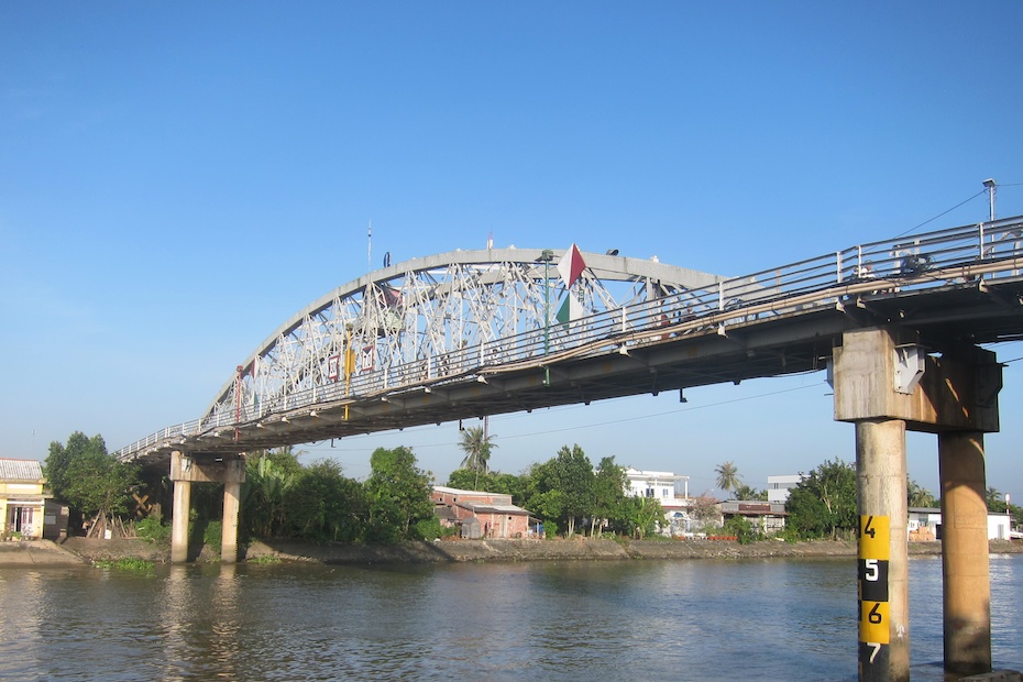 Cho Lach Bridge – Mekong Delta Region, Vietnam « The Touch of Sound